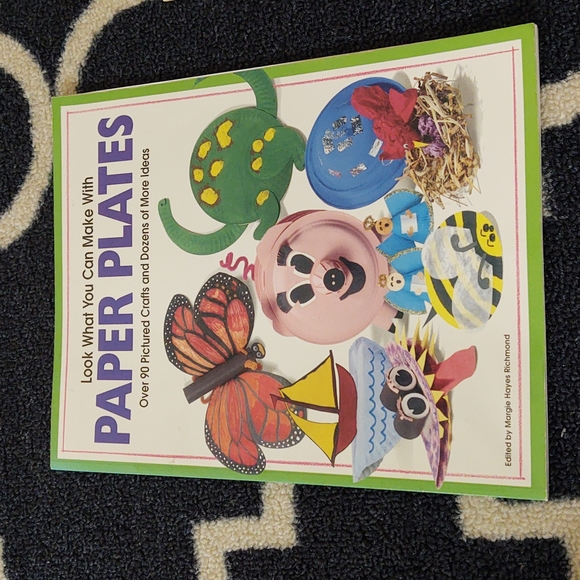 Vintage Craft Books - Paper Plates and Paper Tubes - Set of 2 - GrUC - Picture 2 of 14